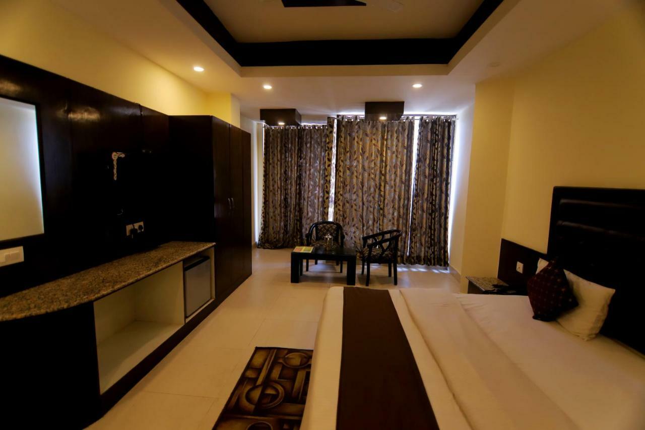 Hotel Sk International Rishīkesh Esterno foto