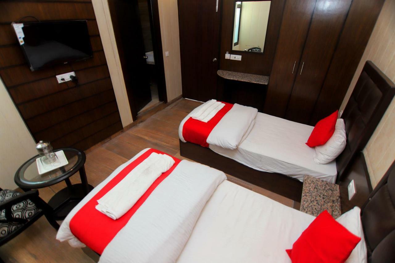 Hotel Sk International Rishīkesh Esterno foto