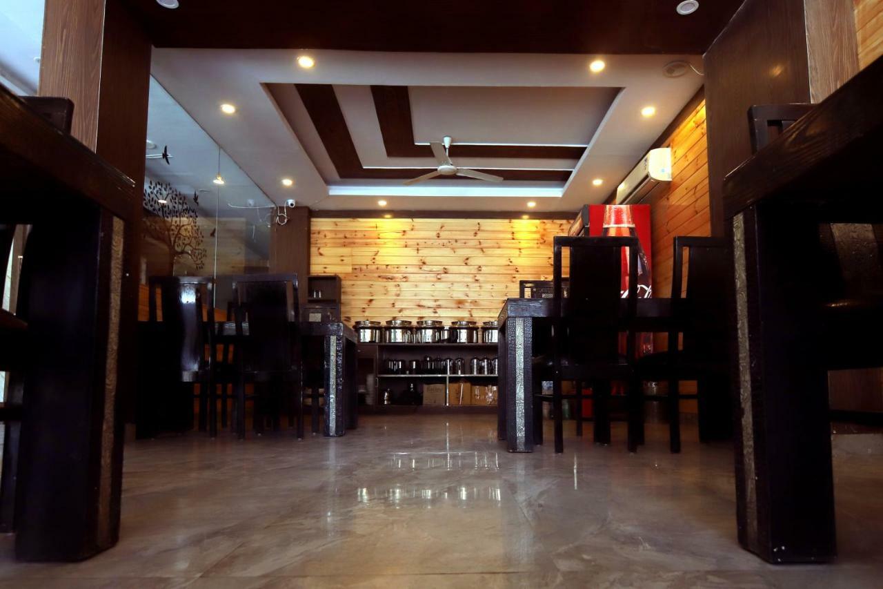 Hotel Sk International Rishīkesh Esterno foto