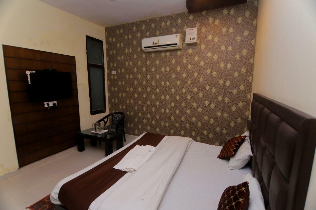 Hotel Sk International Rishīkesh Esterno foto