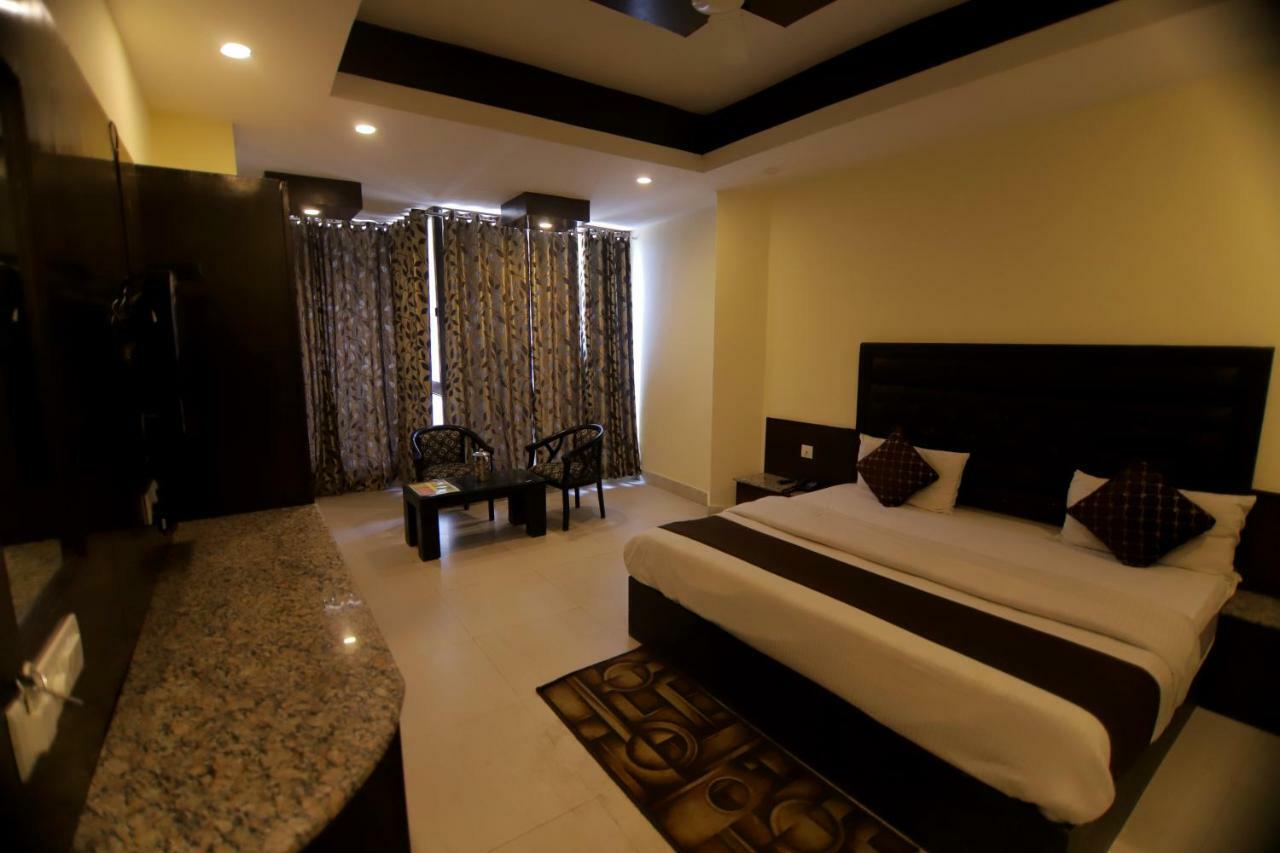 Hotel Sk International Rishīkesh Esterno foto